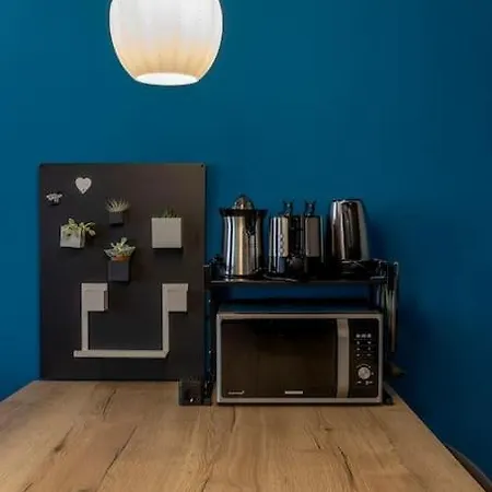Blue - Center & Garage *